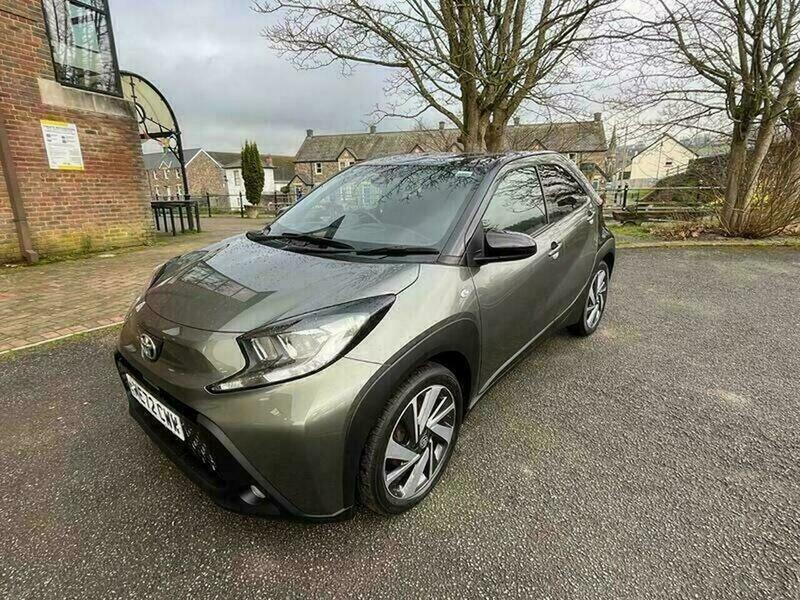 Toyota Aygo 1.0 Vvt-i Edge Hatchback Green #4