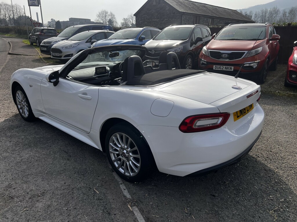 Fiat 124 Spider Convertible 1.4 124 Spider 1.4 Multiair Turbo 140H LN18LHM White #6