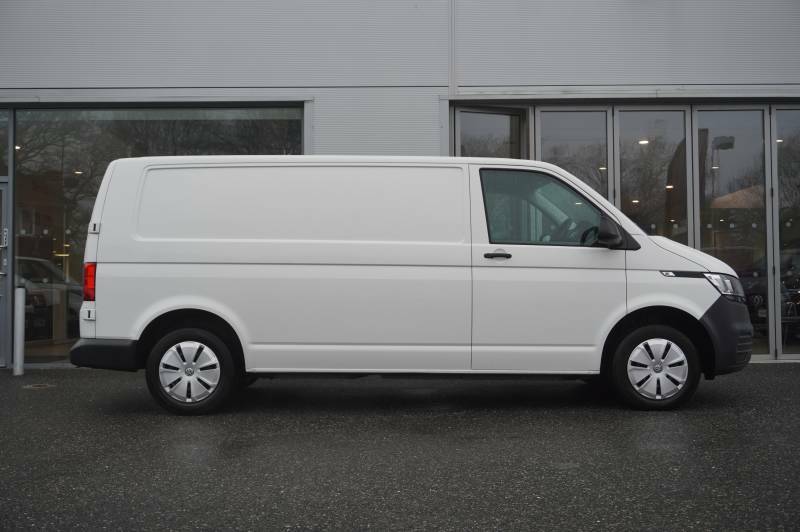 Volkswagen Transporter T30 Tdi 150 Van Startline Lwb - 2024 73 DY73YSR White #4