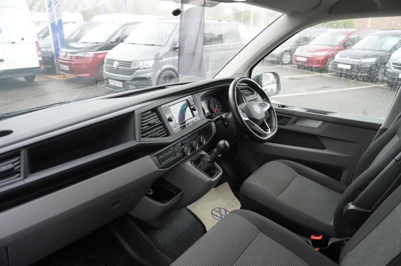 Volkswagen Transporter T30 Tdi 150 Van Startline Lwb - 2024 73 DY73YSR White #2