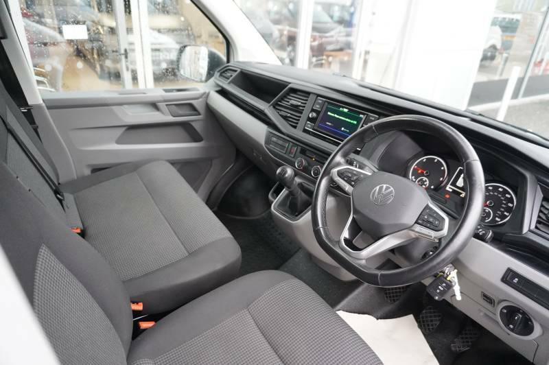 Volkswagen Transporter T30 Tdi 150 Van Startline Lwb - 2024 73 DY73YSR White #6
