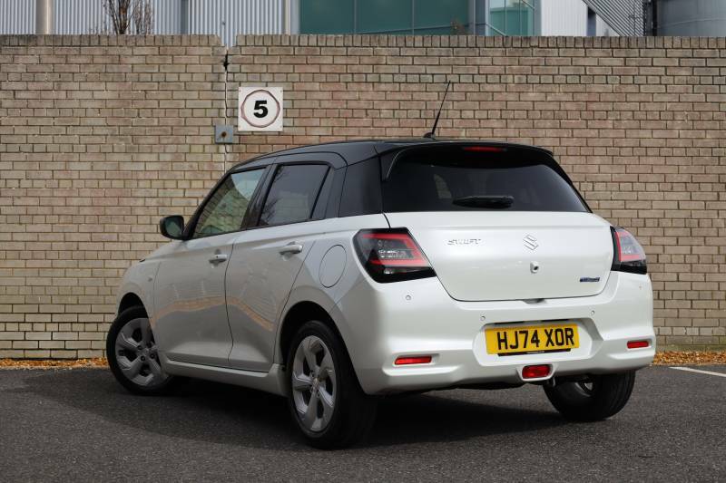 Suzuki Swift Mild Hybrid Motion - 2020 74 White #3