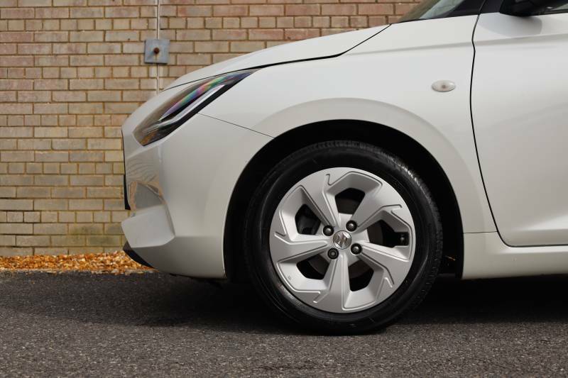 Suzuki Swift Mild Hybrid Motion - 2020 74 White #5