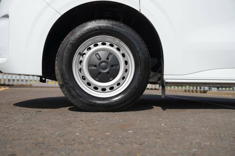 Volkswagen Transporter T30 Tdi 110 Van Commerce Plus Swb - 2025 25 KY25PKF White #5