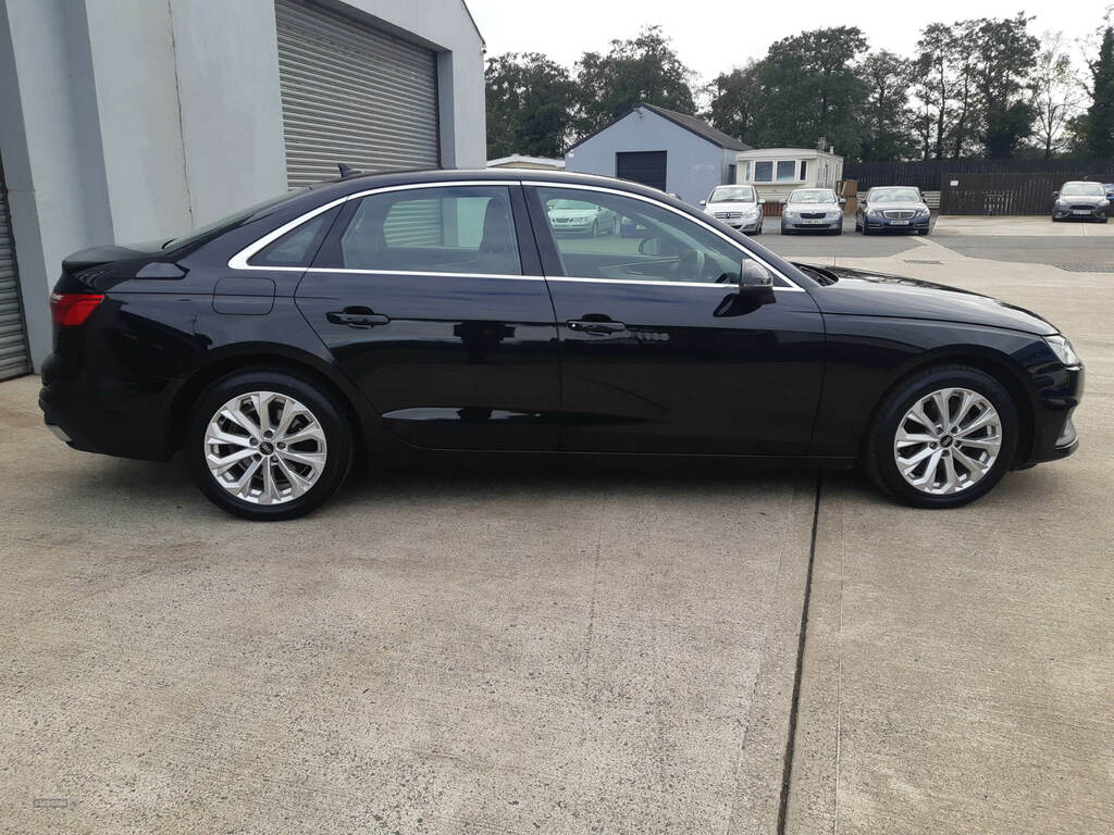 Audi A4 30 Tdi Technik S Tronic CF71DZD Black #5