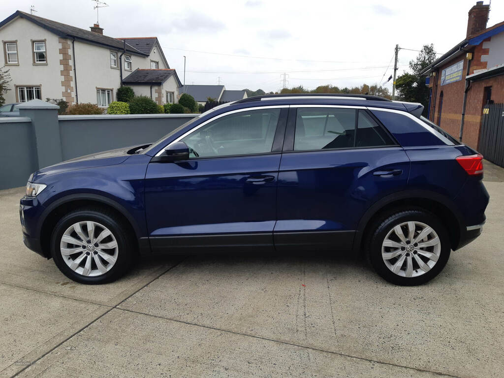 Volkswagen T-Roc 1.6 Tdi Se DH19DHM Blue #2