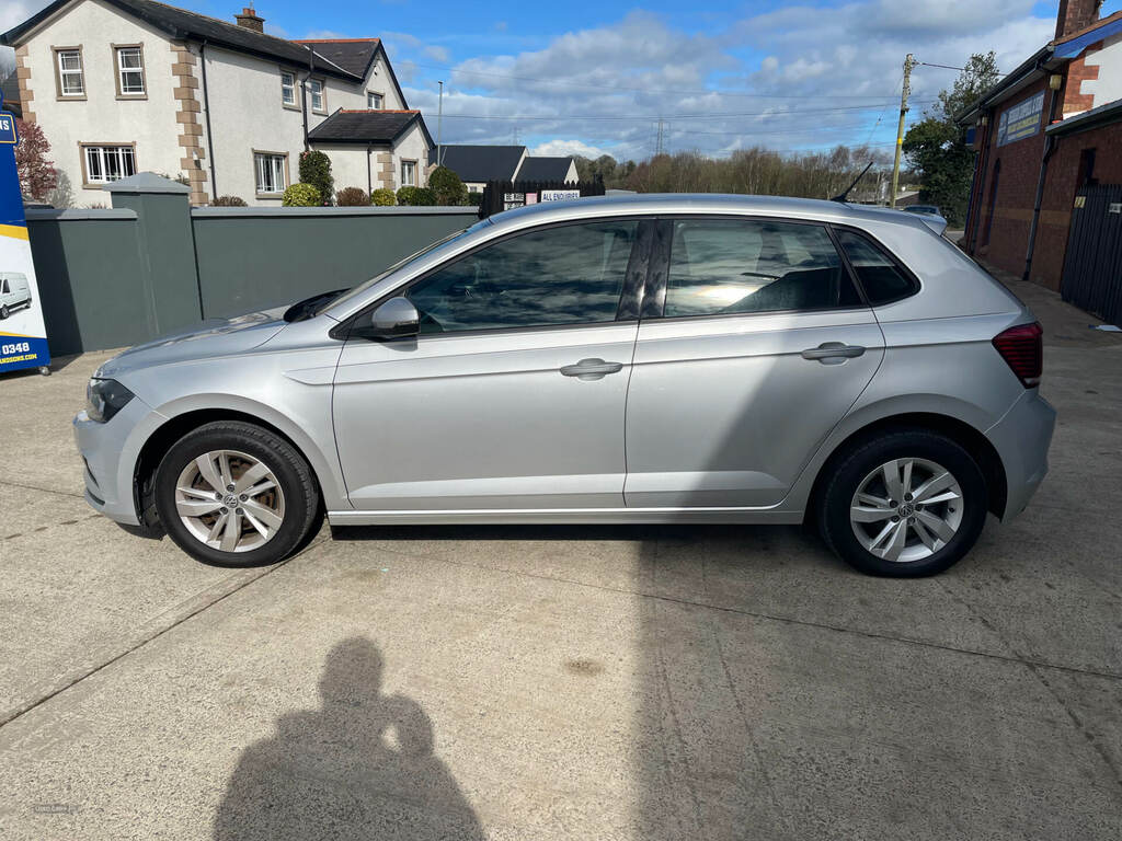 Volkswagen Polo 1.6 Tdi Se GM19HBZ Silver #2