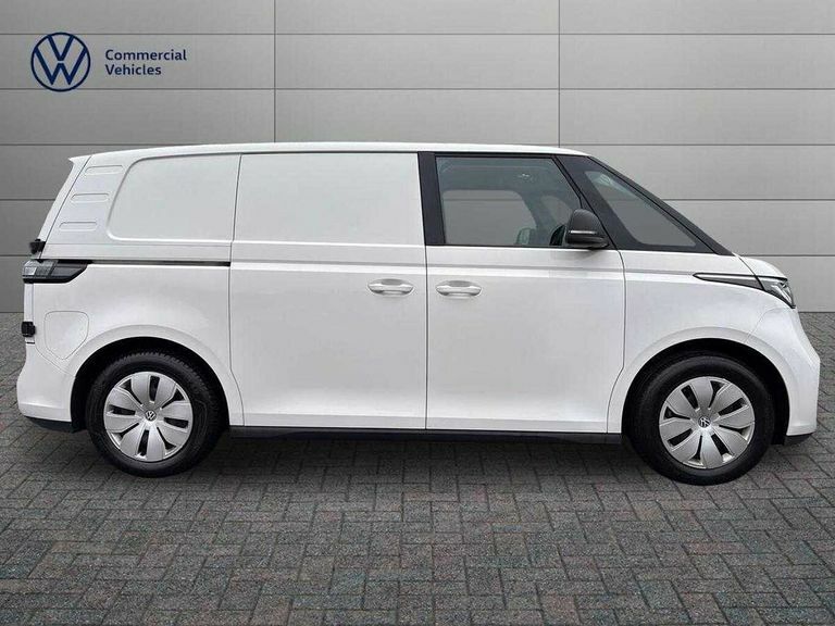 Volkswagen ID.Buzz 150Kw Commerce 77Kwh DG73NXX White #4