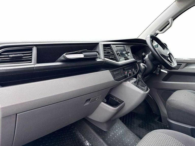 Volkswagen Transporter 2.0 Tdi 150 Highline Kombi Van Dsg KR22YPG Grey #2