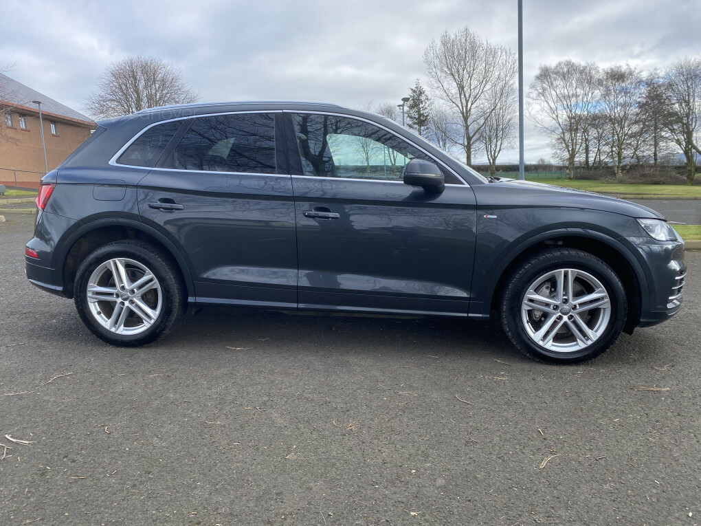 Audi Q5 S Line Tdi Quattro RX17WDO #3