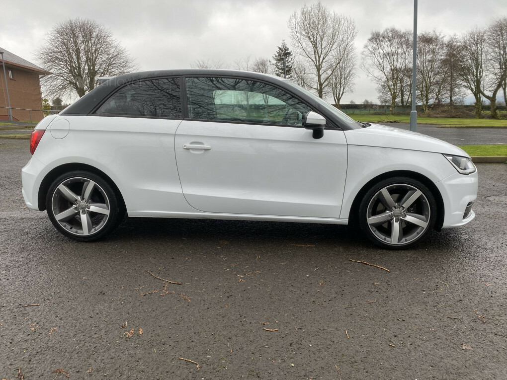 Audi A1 Sport Tdi HF65ZLE #3