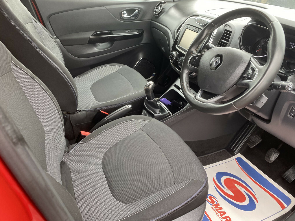 Renault Captur Dynamique S Nav Dci WG17CKC #5
