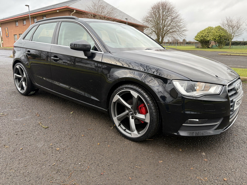 Audi A3 Sportback Sport Tdi FGZ9921 #4