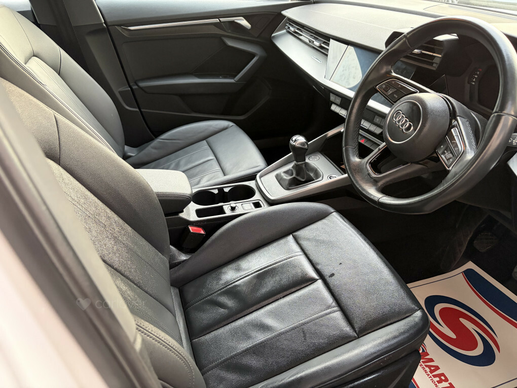 Audi A3 Sport 30 Tdi YF71PFD #6