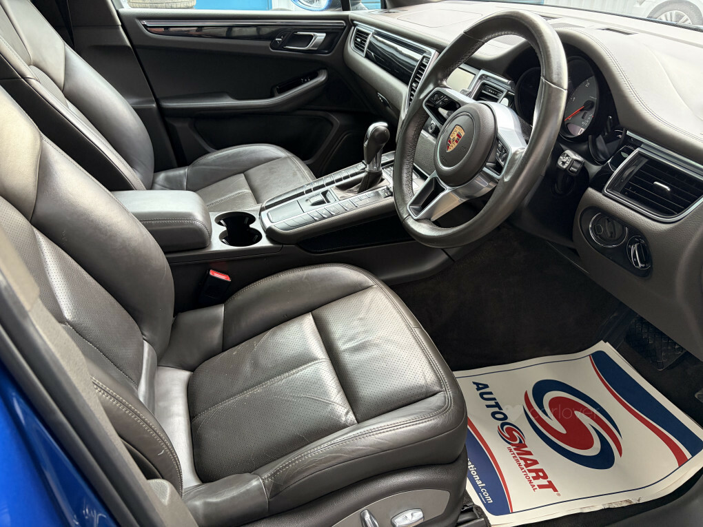 Porsche Macan S D SW15AYV #6