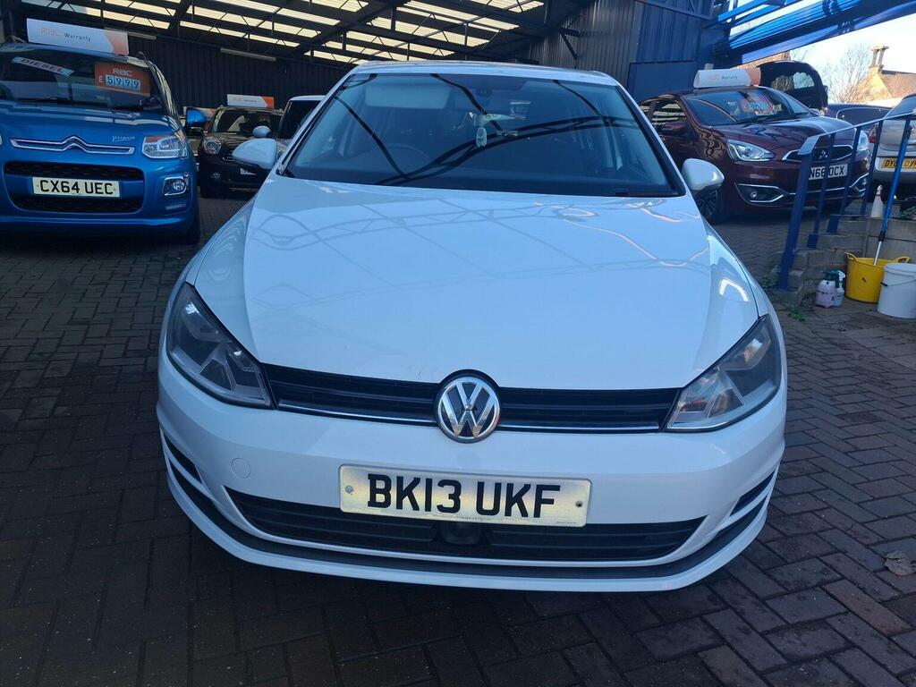 Volkswagen Golf Hatchback 1.6 Tdi Bluemotion Tech Se Euro 5 Ss BK13UKF White #2