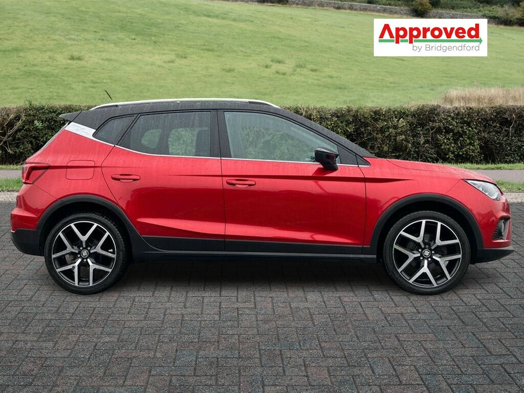Seat Arona 1.0 Tsi 110 Fr Sport Ez CT21GPF Red #2