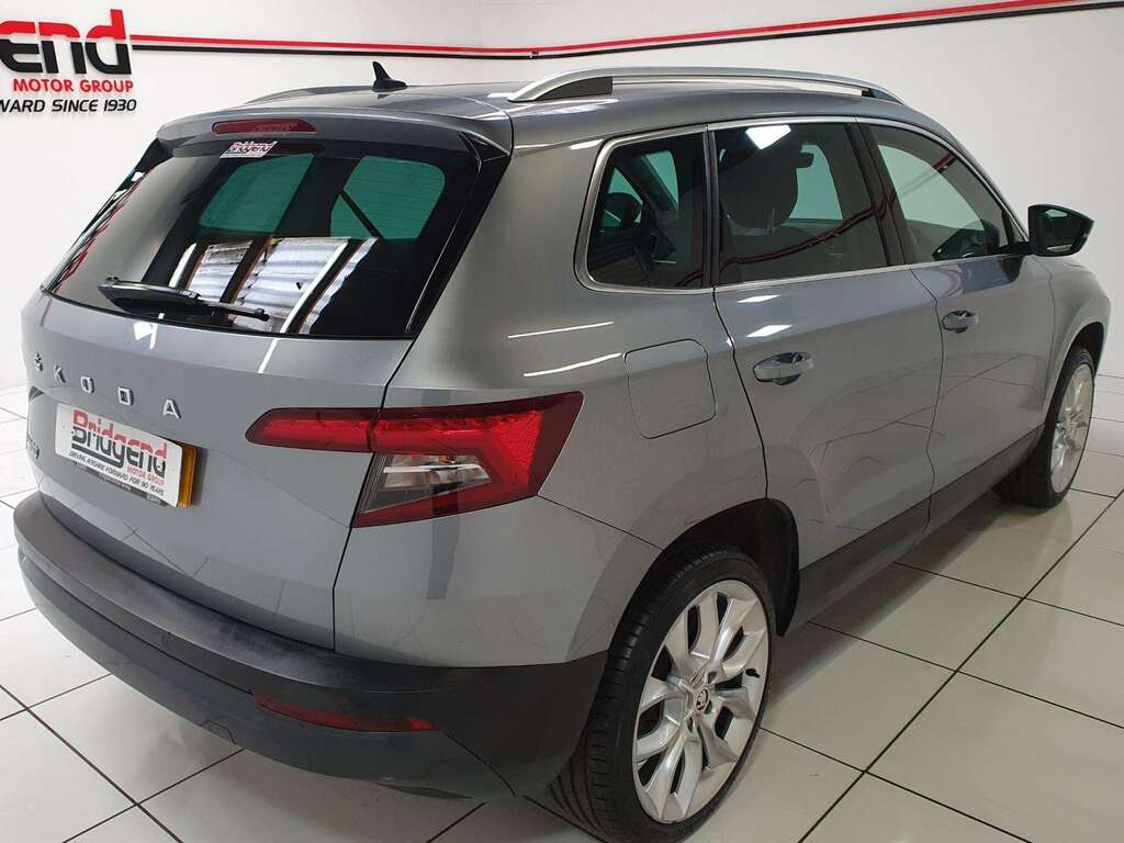 Skoda Karoq 1.5 Tsi Act Edition Suv NL69JYD Grey #6