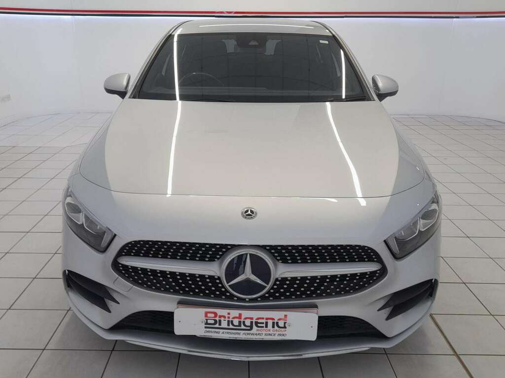 Mercedes-Benz A Class 1.3 A200 Amg Line Executive Hatchback Silver