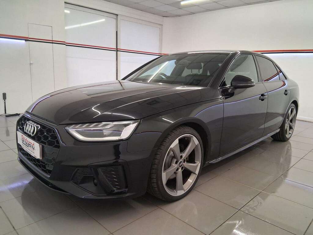 Audi A4 2.0 Tdi 35 Black Edition Saloon SG71XGM Black #3