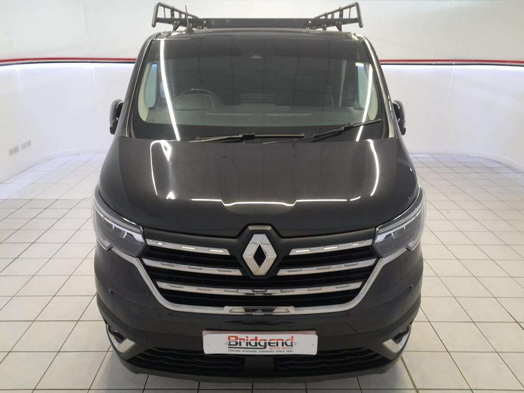 Renault Trafic 2.0 Dci Blue Sl28 Sport Panel Van Manu Black