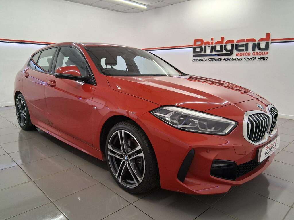 BMW 1 Series 1.5 118I M Sport Lcp Hatchback SD21MUC Red #2