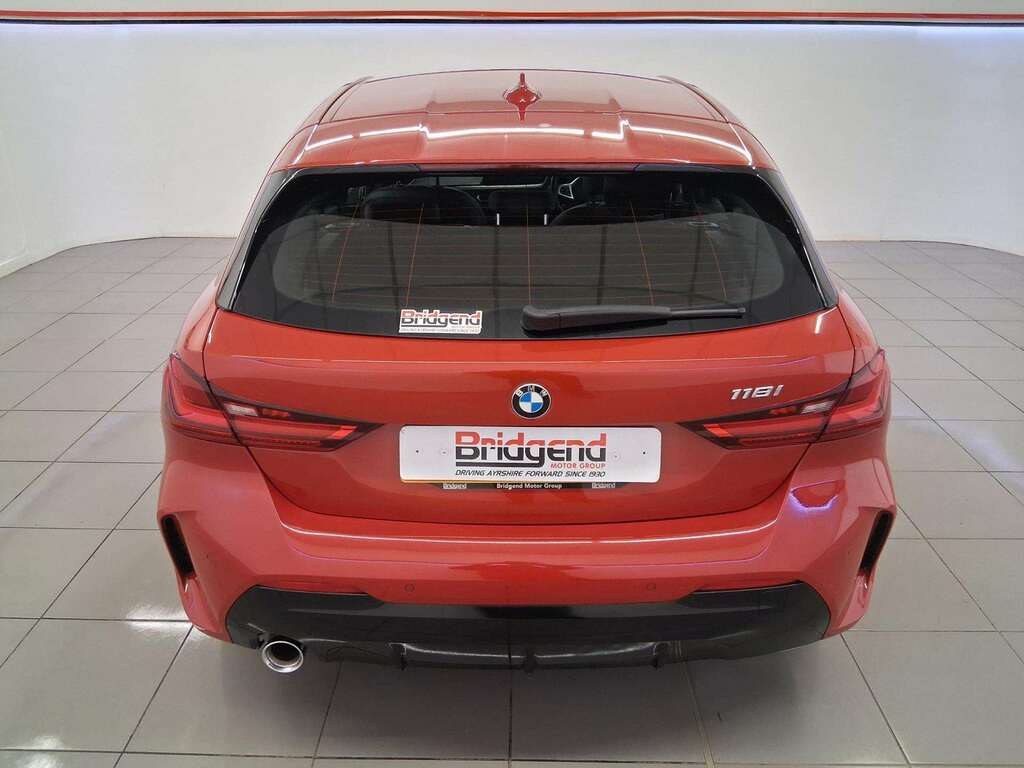 BMW 1 Series 1.5 118I M Sport Lcp Hatchback SD21MUC Red #5