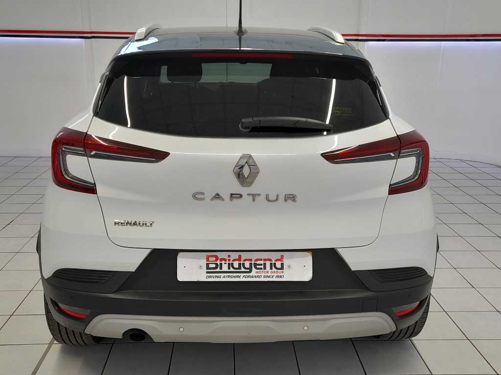 Renault Captur 1.5 Blue Dci Iconic Suv HV20UHE White #5