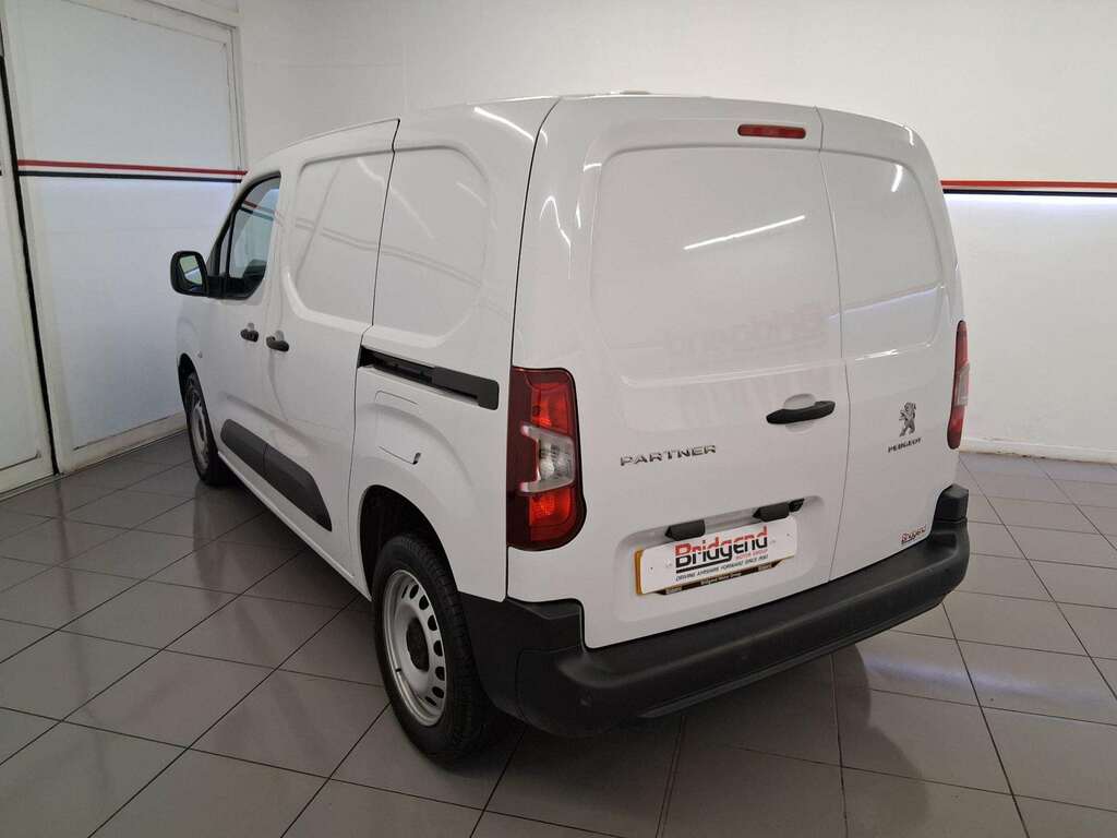 Peugeot Partner 1.5 Bluehdi 1000 Professional Premium Standard P ME73TRZ White #4