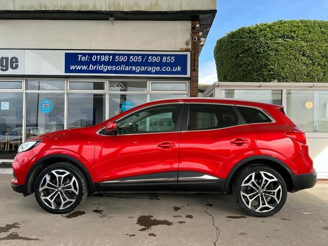 Renault Kadjar Blue Dci Gt Line Red #2