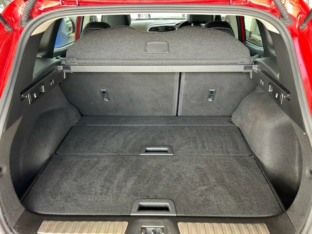 Renault Kadjar Blue Dci Gt Line Red #6