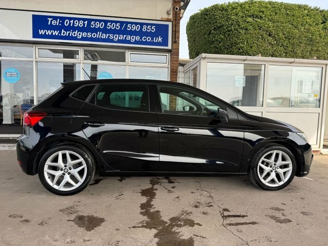 Seat Ibiza Mpi Fr Hatchback MA20OCL Black #2
