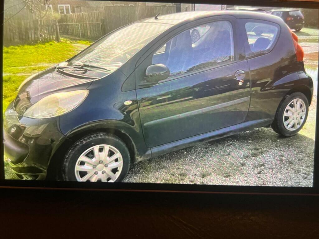 Peugeot 107 1.0 12V Urban Euro 4 Black
