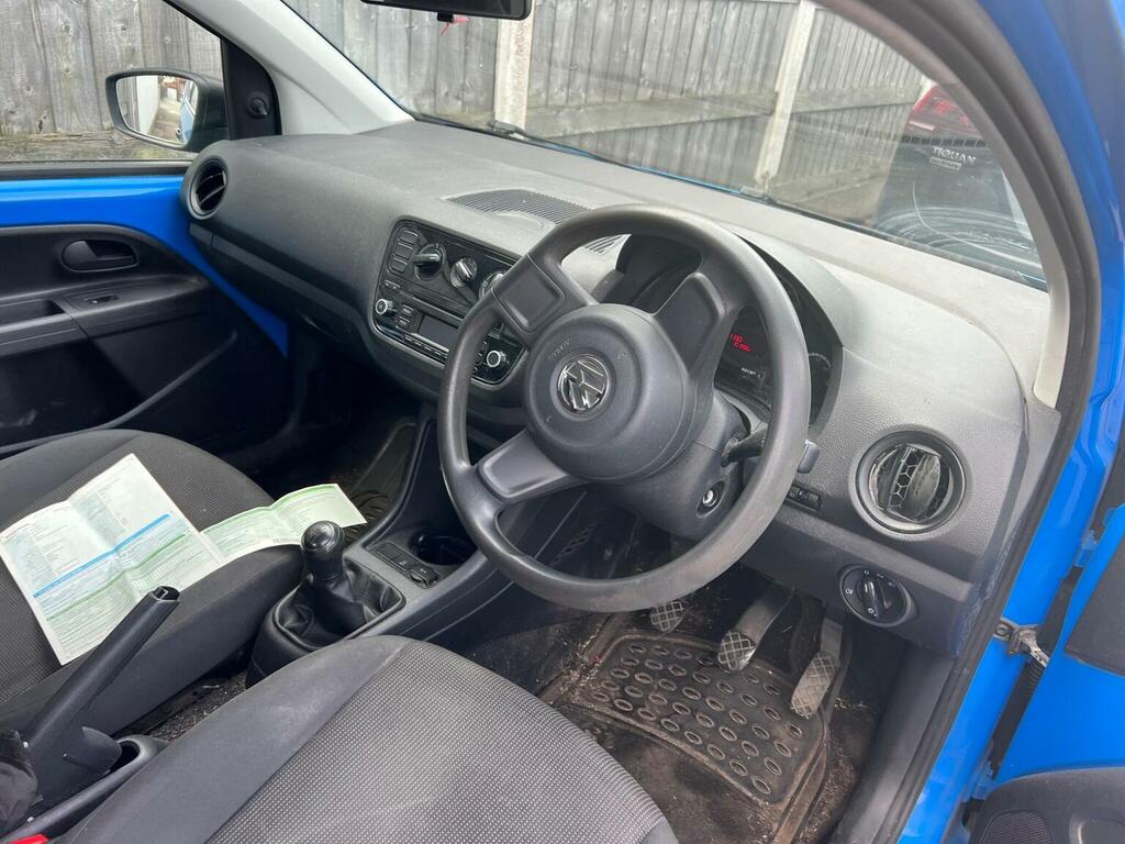 Volkswagen Up Hatchback 1.0 Take Up Euro 5 201464 LD64LGN Blue #3
