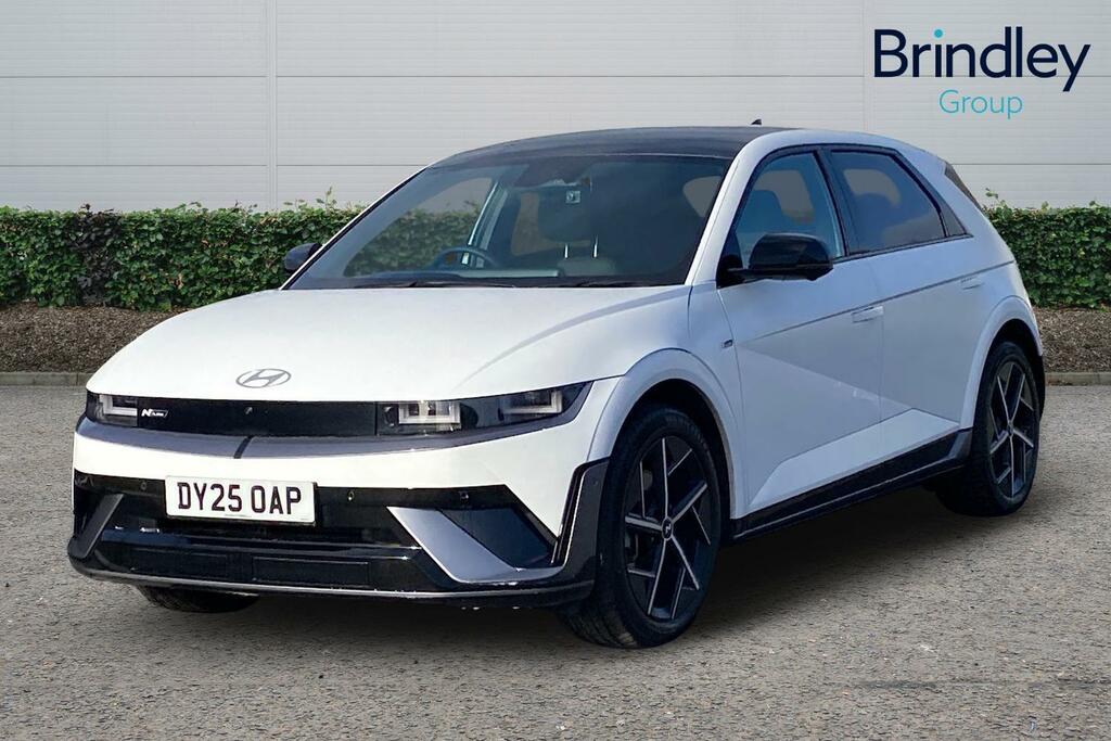 Hyundai Ioniq 5 84Kwh N Line S Hatchback 228 Ps DY25OAP White #2