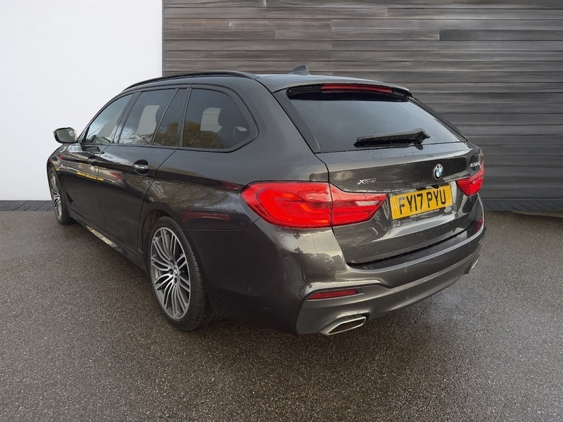 BMW 5 Series 3.0 530D M Sport Touring Xdrive Eu FY17PYU Grey #4