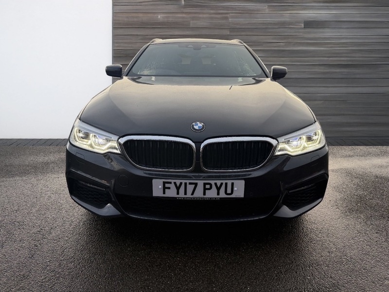 BMW 5 Series 3.0 530D M Sport Touring Xdrive Eu FY17PYU Grey #2
