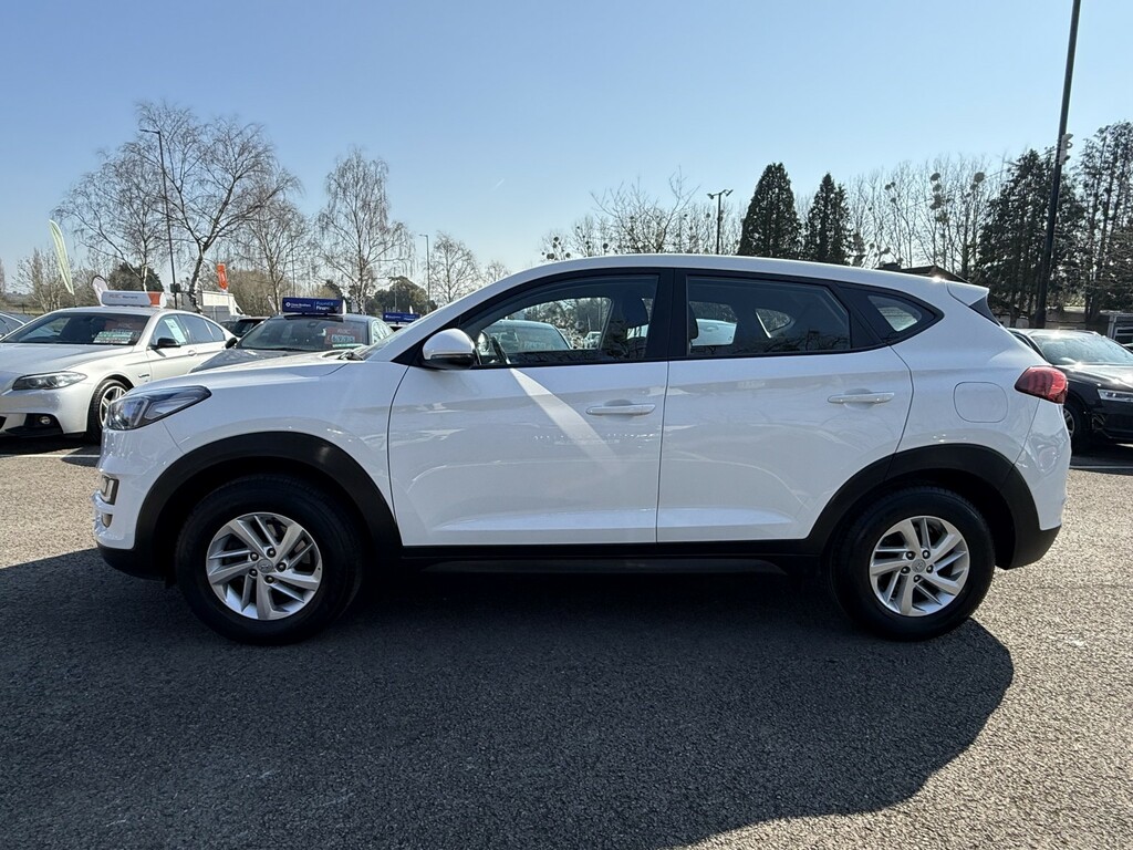 Hyundai Tucson 1.6 Tucson S-connect 1.6 My19 Ulez 5 CK68EUP White #6