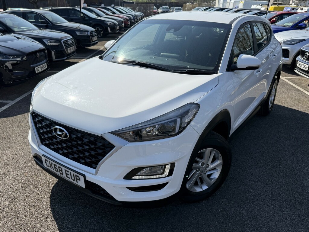 Hyundai Tucson 1.6 Tucson S-connect 1.6 My19 Ulez 5 CK68EUP White #4