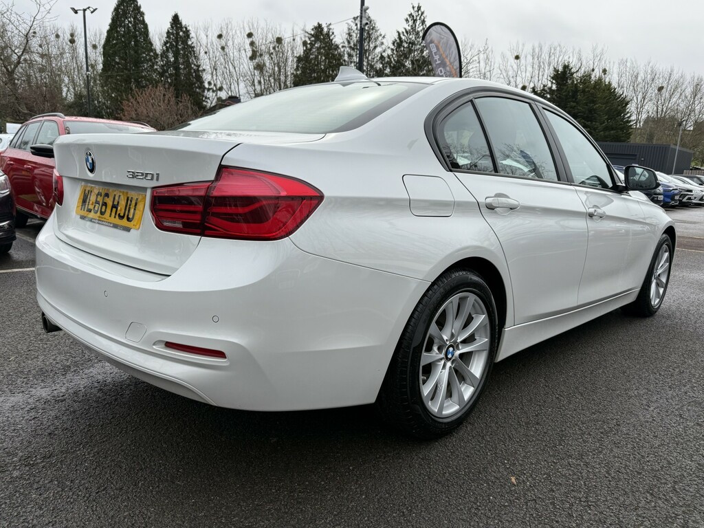 BMW 3 Series 2.0 320I Se Ulez Saloon WL66HJU White #5