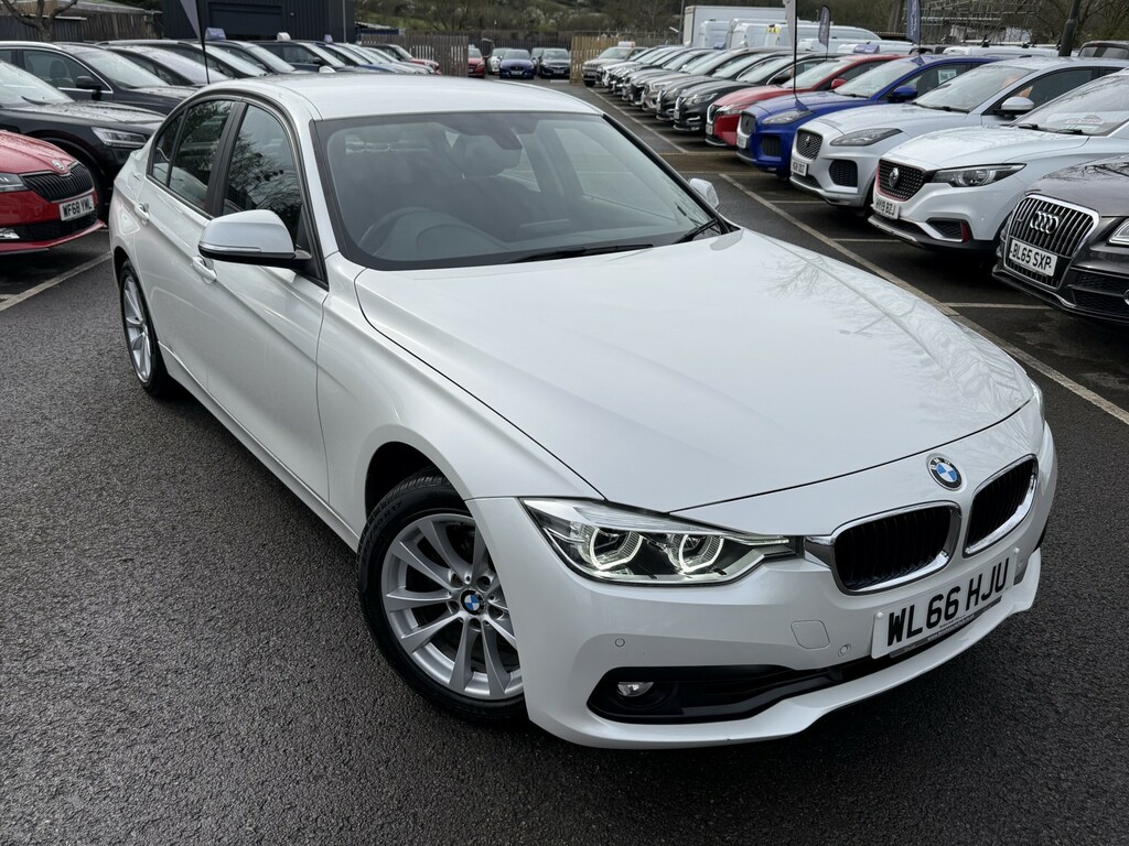 BMW 3 Series 2.0 320I Se Ulez Saloon WL66HJU White #3