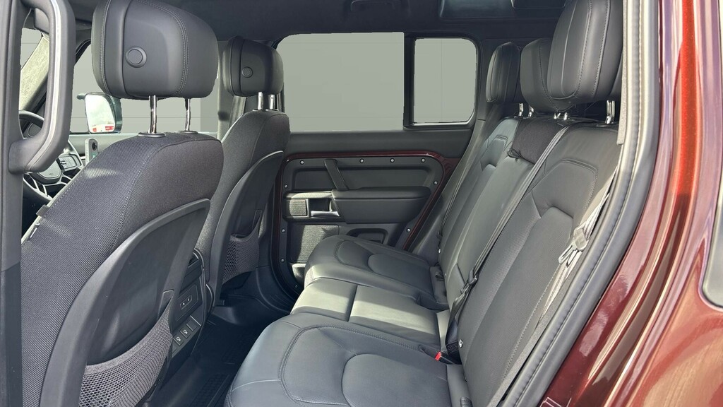 Land Rover Defender 110 Sedona Edition ME74ZFA Red #4