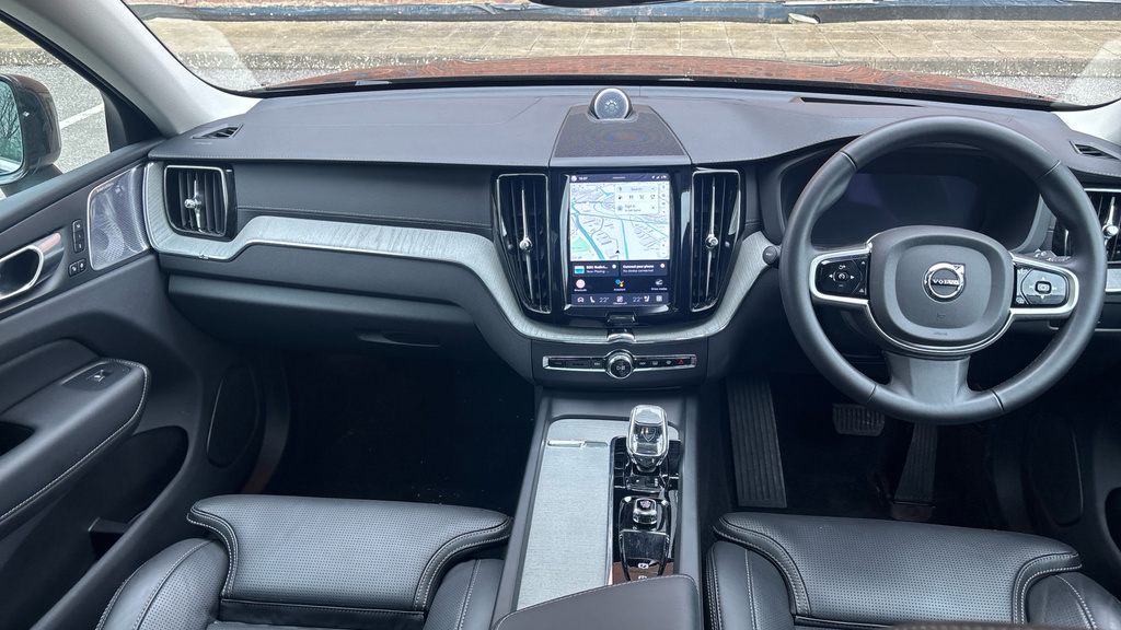 Volvo XC60 Ultra Black #5