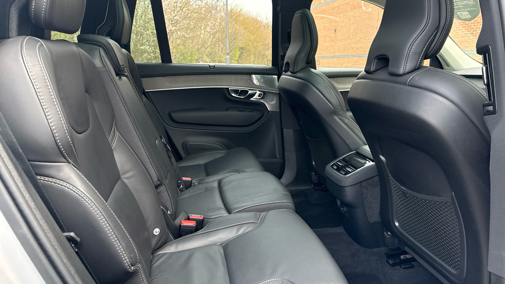 Volvo XC90 Ultra Silver #6