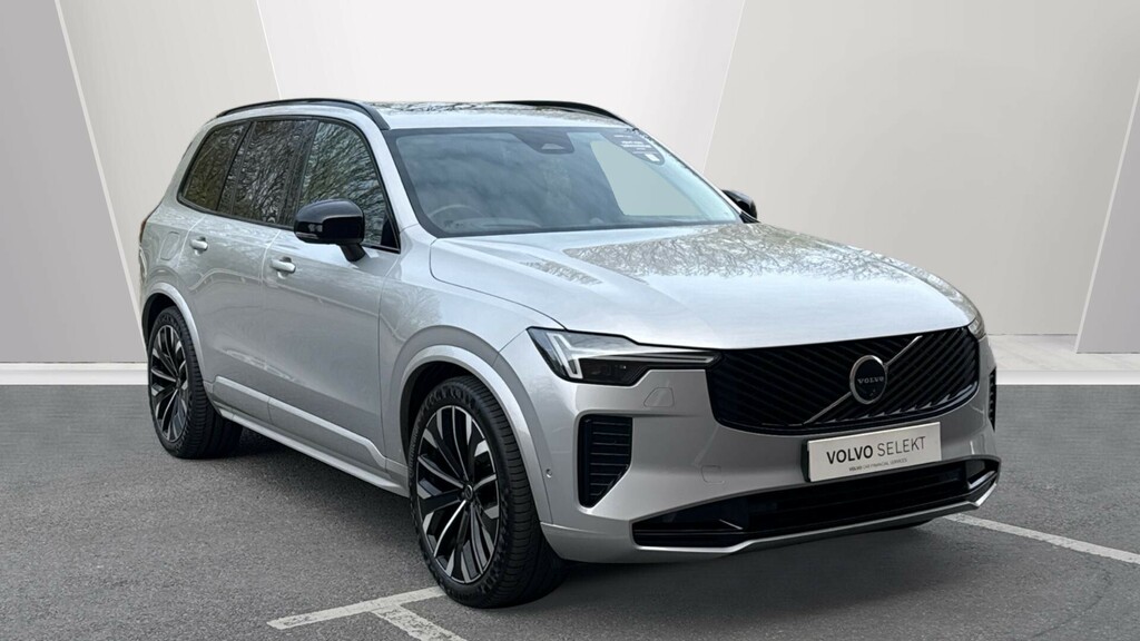 Volvo XC90 Ultra Silver