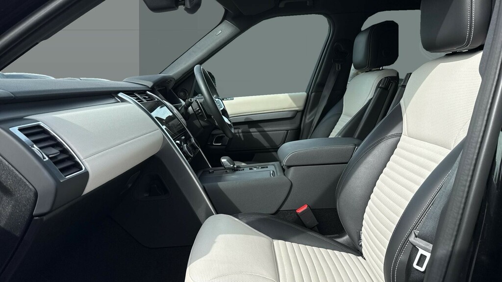 Land Rover Discovery Dynamic Se NU24VDE Black #3