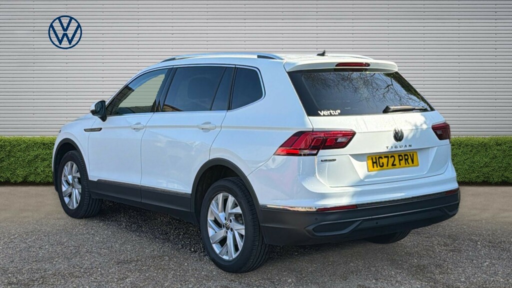 Volkswagen Tiguan Allspace Life White #3