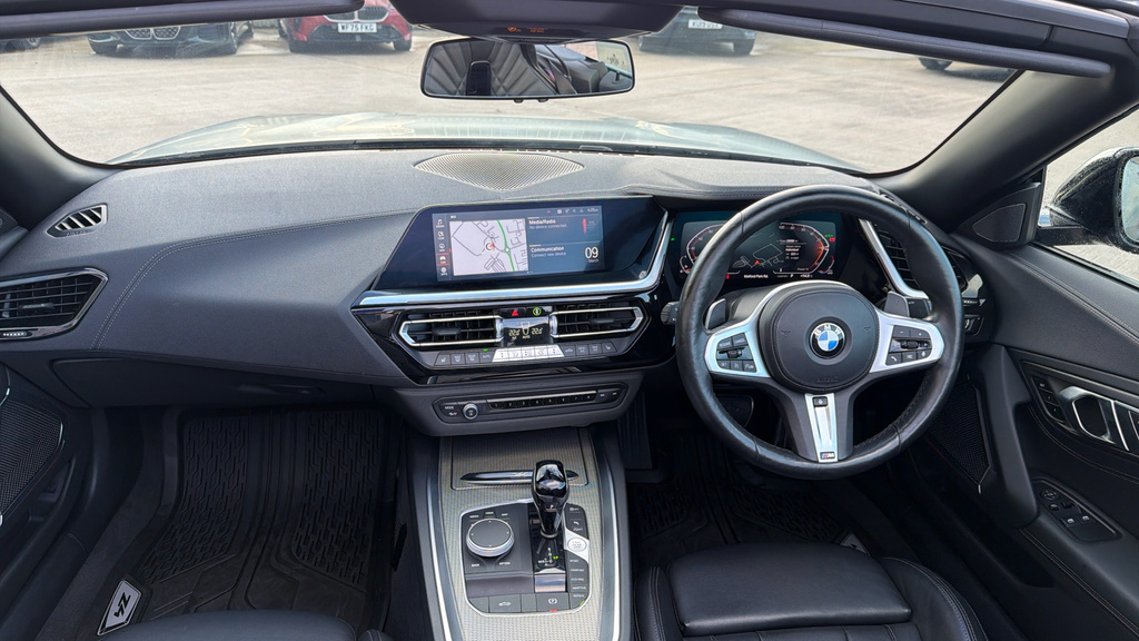 BMW Z4 M M Sport White #4