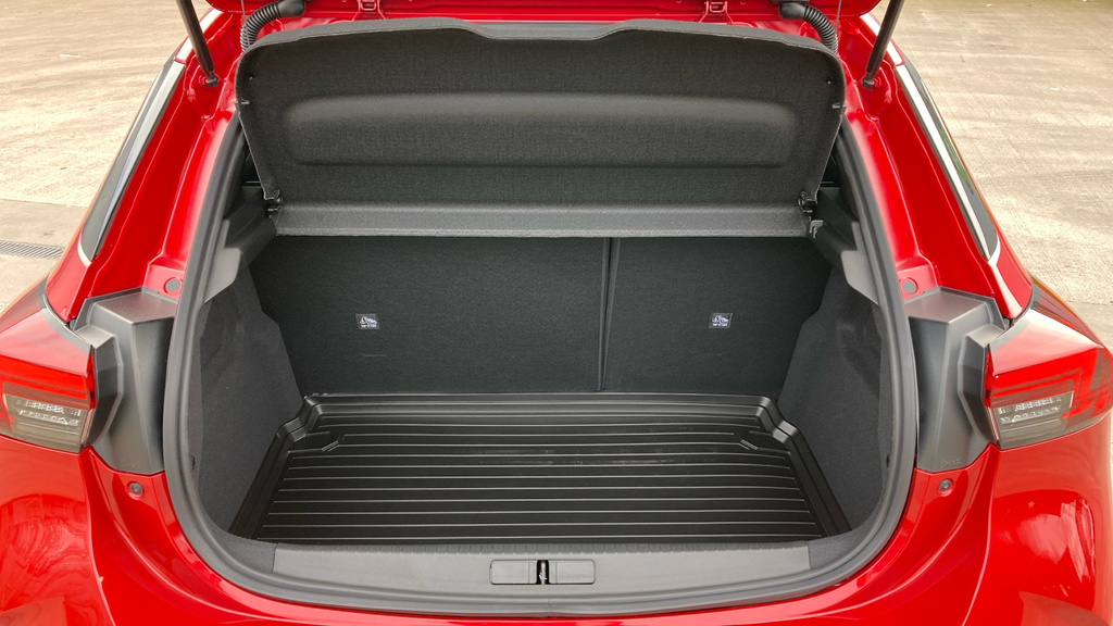 Vauxhall Corsa Ultimate Red #4