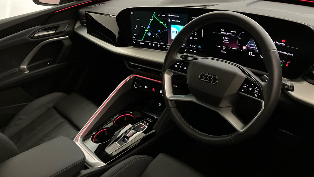 Audi Q5 Sport VE25NLU Red #6